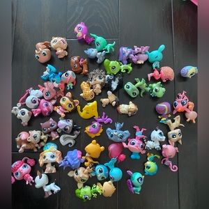 Littlest pet shop toys